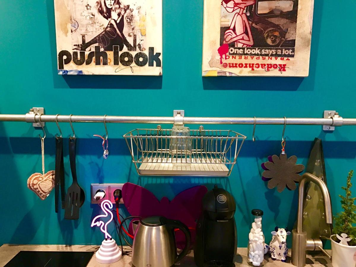 デン・ハーグ Boutique Hide & Seek, Bed & Beach Bed & Breakfast エクステリア 写真